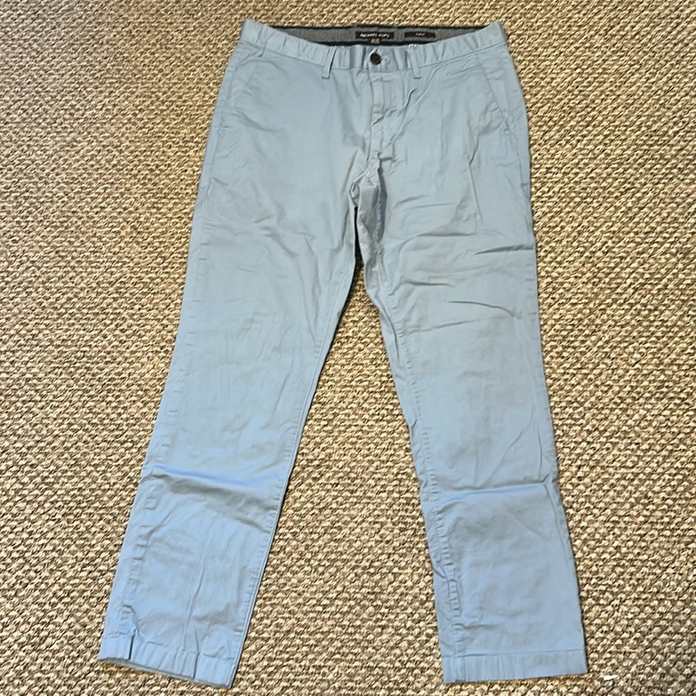Michael Kors Slim Fit 32/30 mens pants. Blue color.